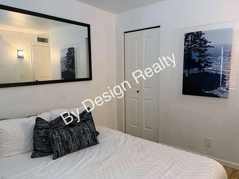 5840 E 36th St — Photo 14