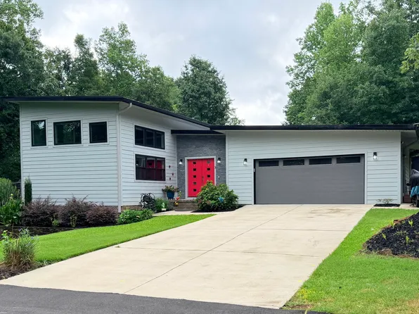 3 Bagwell Pl, Spartanburg, SC 29302