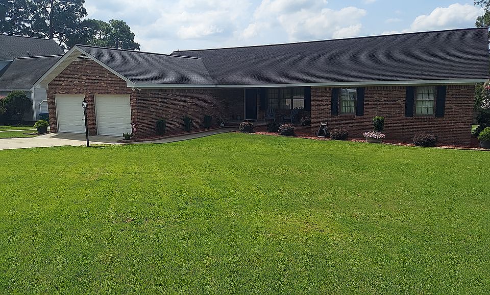 Beautiful home and landscapi