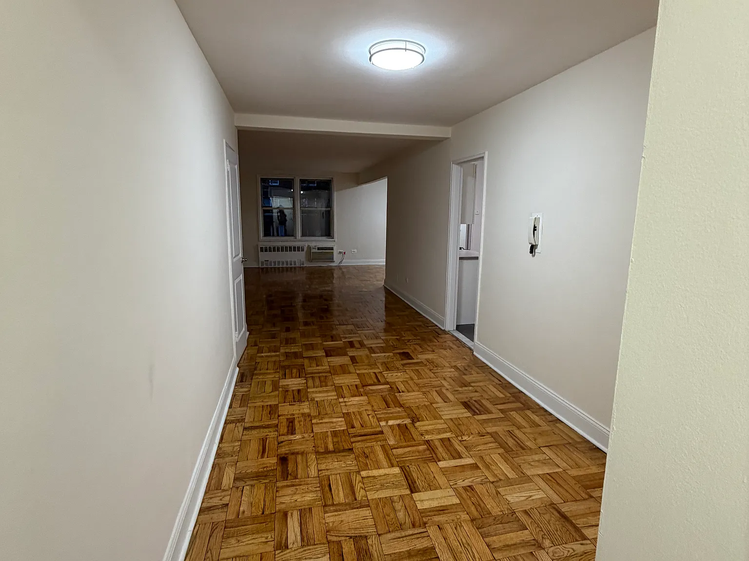 1 bed, $2,550 — Photo 1