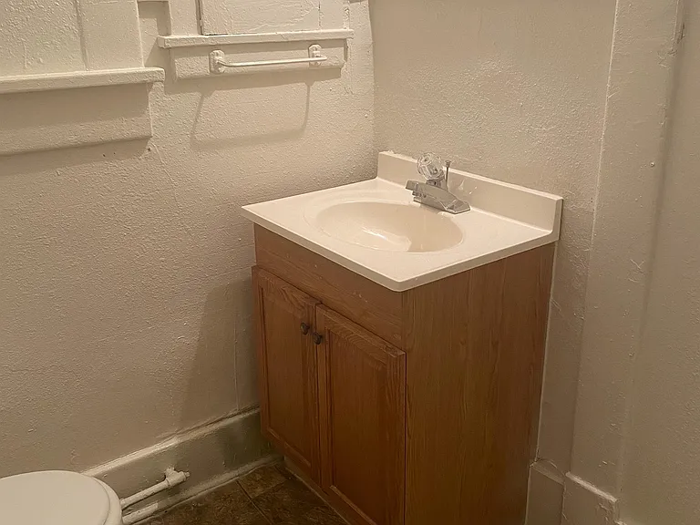 1617 Dorchester Ave — Photo 9