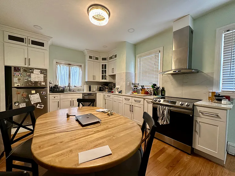 213 Reservoir Rd #2 — Photo 3