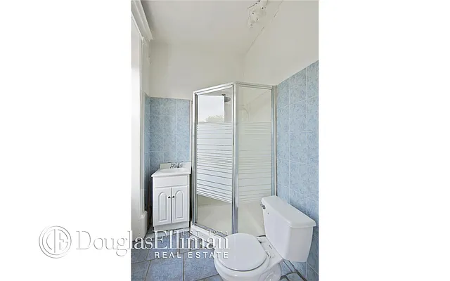 Rented by Douglas Elliman | media 14