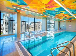 89 Nelson St N #911, Vancouver, BC V6Z 0E7