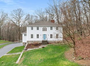 101 Catbrier Rd, Weston, CT 06883