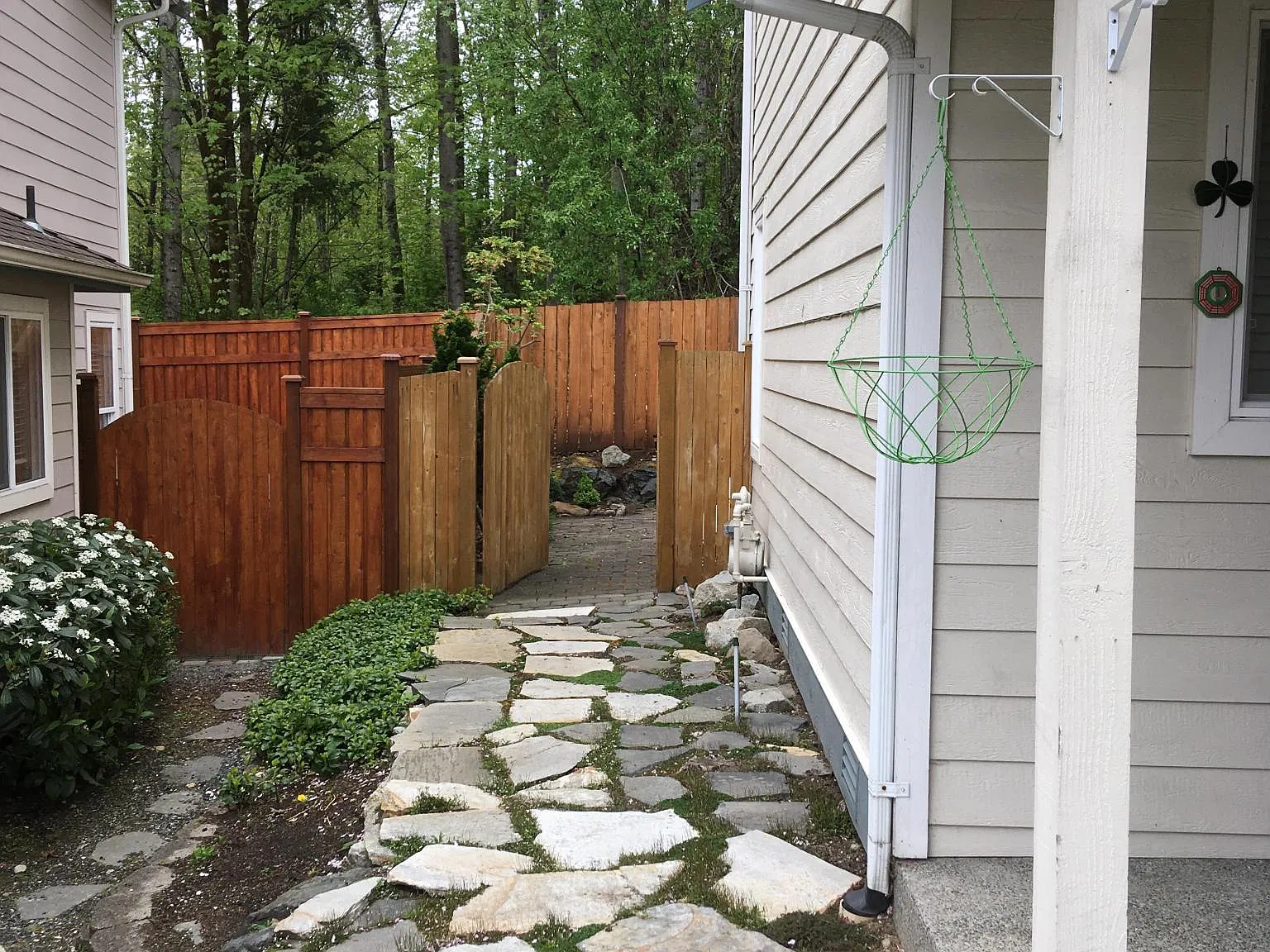 3 bed, 1515 sqft, $3,100 — Photo 3