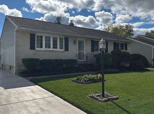 23 Vansant Rd, Newark, DE 19711