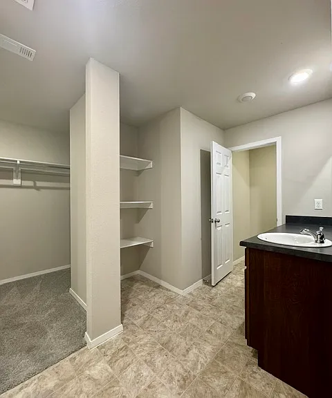 2816 Reynolds St — Photo 13