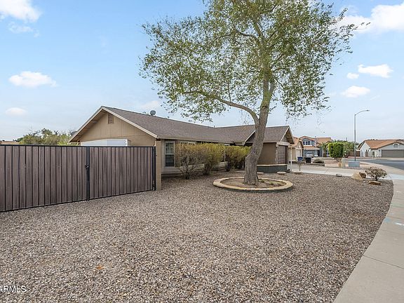 3rd image of 4653 E ENCANTO Street