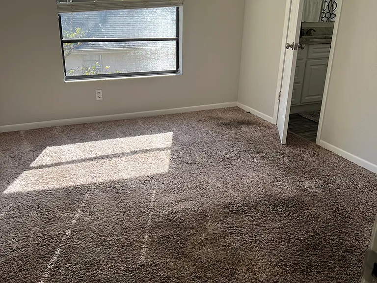 8406 Barrett Pl — Photo 10