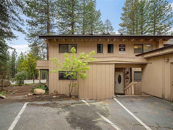 4th image of 321 Ski Way Unit 182