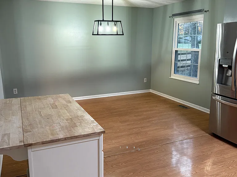 5670 Villas Creek Dr — Photo 2
