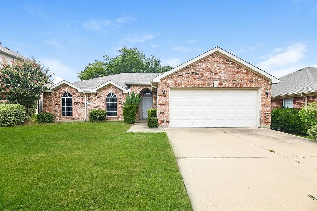 1706 Cancun Dr, Mansfield, Tx 76063 