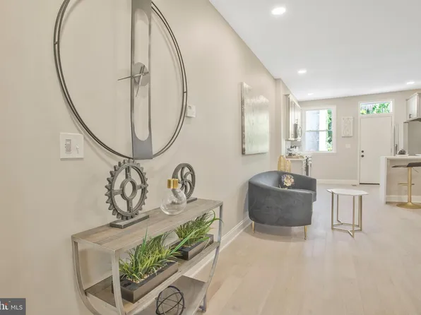 1832 Presstman St, Baltimore, MD 21217