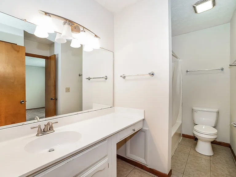 5380 Aqua St — Photo 14