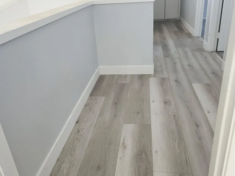 2701 Applewood Dr — Photo 12