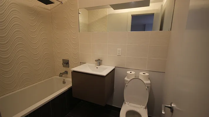 Rented by Nooklyn NYC LLC | media 12