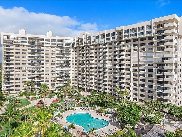 5100 N Ocean Blvd #503 — Photo 47