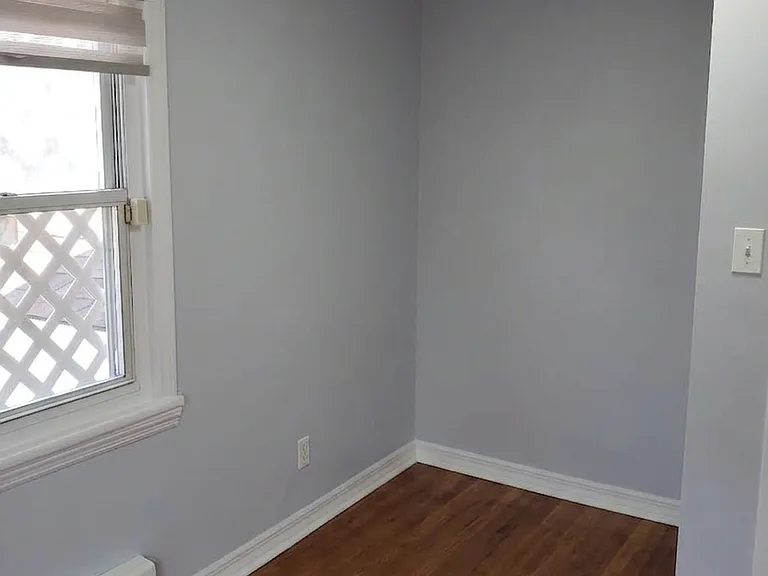 126 Bay 8th St — Photo 9