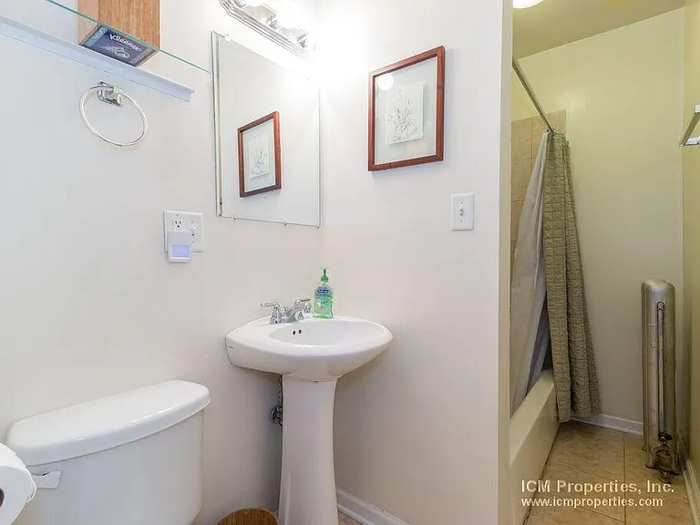 3901 N Pine Grove Ave #3 — Photo 6