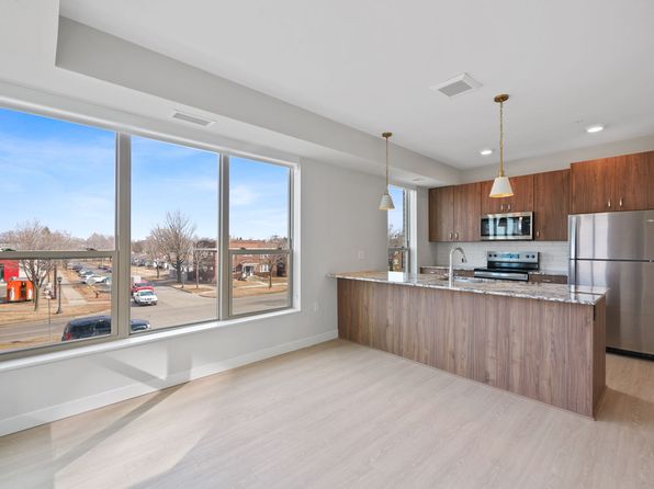 411 Lexington Pkwy N #664
