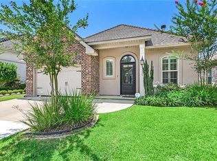 325 Caddo Dr, Madisonville, LA 70447