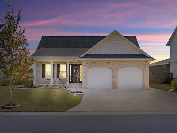 151 Raiders Trl, Valparaiso, FL 32580