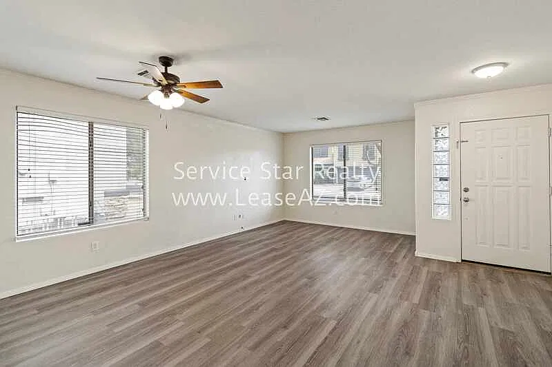 3 bed, 2.0 bath, 1591 sqft, $1,695 — Photo 3