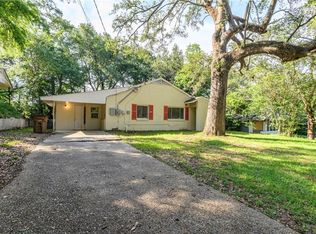 4018 Cresthaven Rd, Mobile, AL 36609