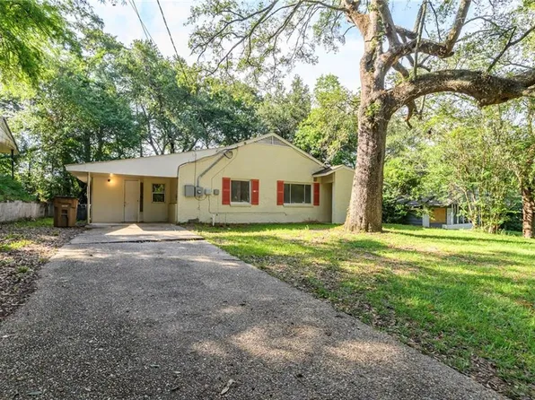 4018 Cresthaven Rd, Mobile, AL 36609