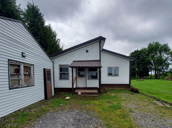 472 Chatfield Rd