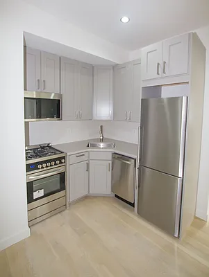 Rented by Jonis Realty | media 11