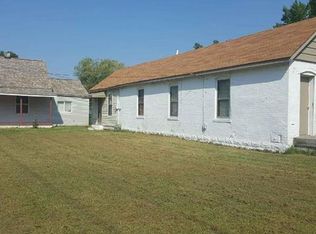 1103 Reynolds St, Madison, IL 62060