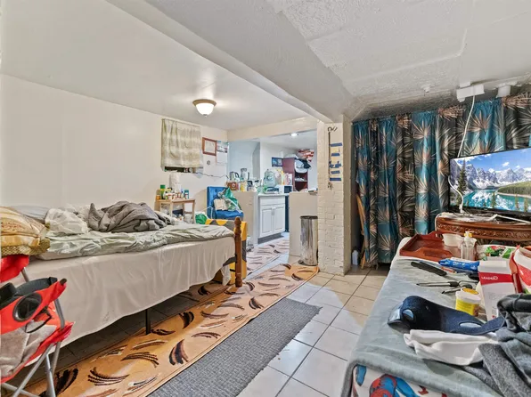 86 Clendenny Avenue image 6 of 14