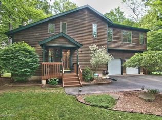 124 Anna Rd, Blakeslee, PA 18610