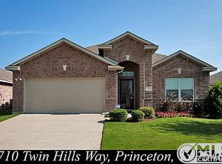 1710 Twin Hills Way, Princeton, TX 75407