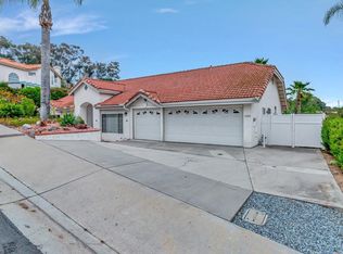1205 Rancho Pacifica Pl, Vista, CA 92084