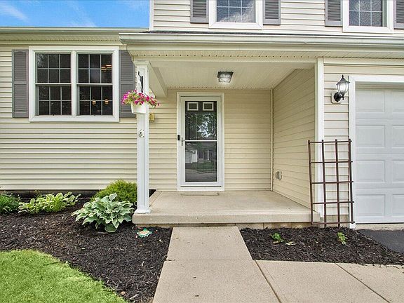 2nd image of 1251 Sassafras Ln