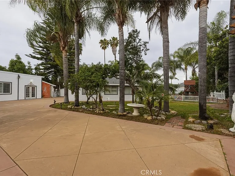 24092 Gemwood Dr — Photo 29