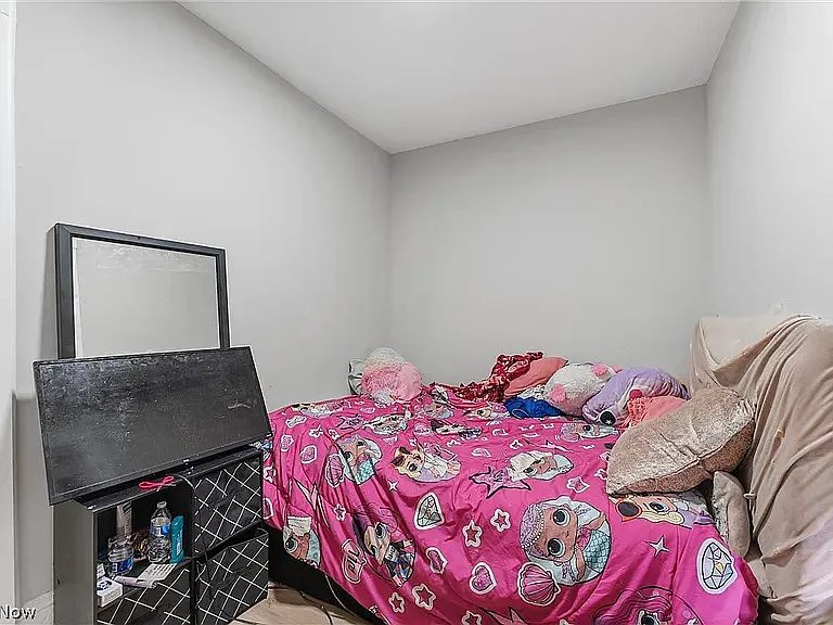 9615 Larnder Ave — Photo 17