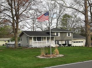 3214 N Oakland Ave, Decatur, IL 62526