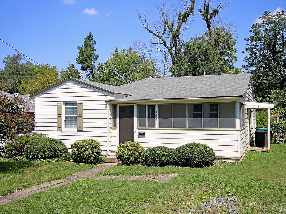 1st image of 609 Blenheim Ave