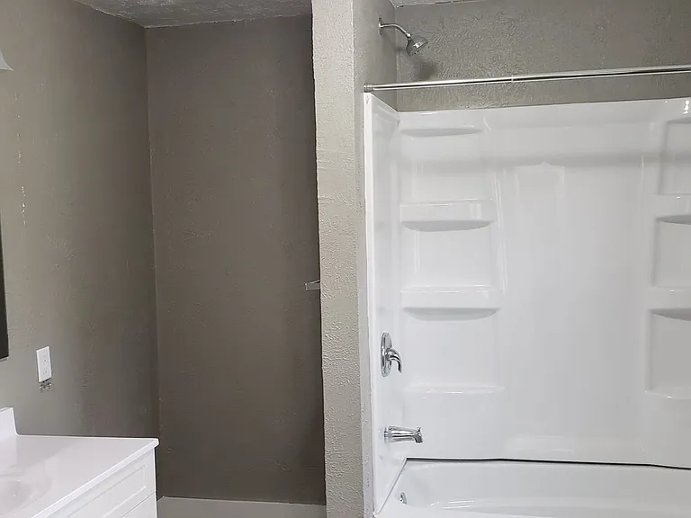 1029 S Buckeye St — Photo 5