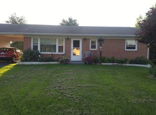 93 Maple Dr, Verona, VA 24482