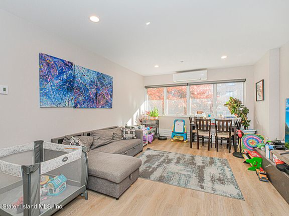 2nd image of 2408 Ocean Ave APT 4
