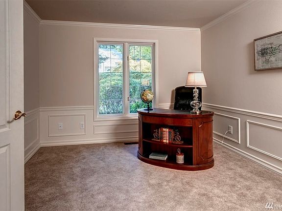 4th image of 21837 NE 30th Pl