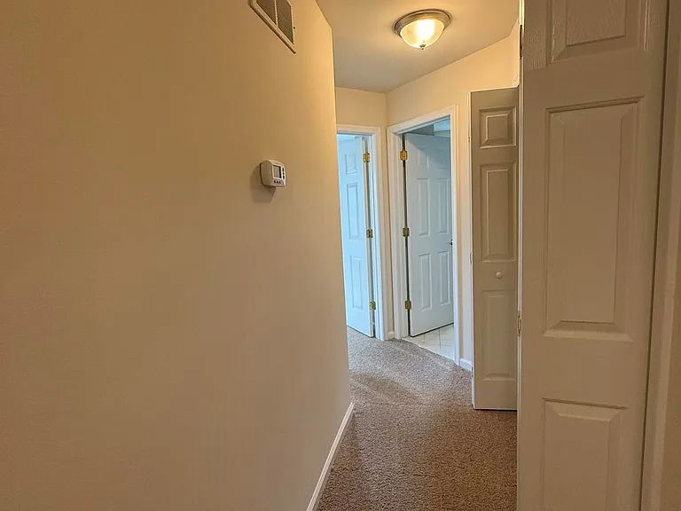 860 Main St — Photo 13