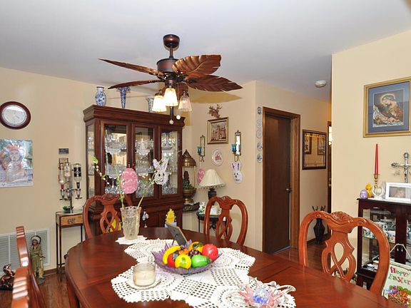 5th image of 3545 E Oakshire Dr APT B