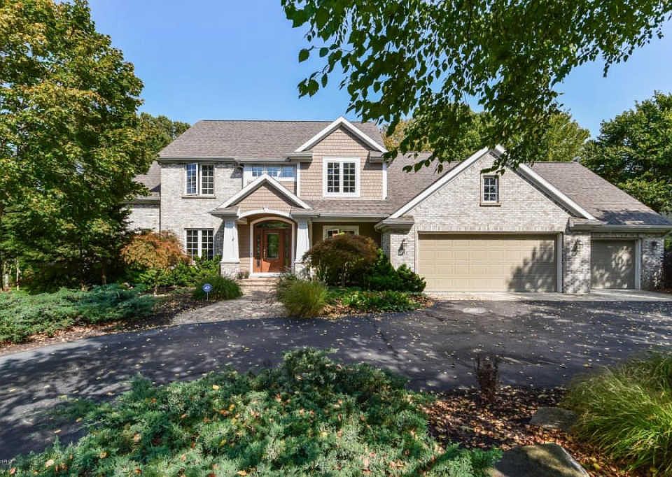 1st image of 2162 Cascade Lakes Cir SE