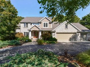 2162 Cascade Lakes Cir SE, Grand Rapids, MI 49546